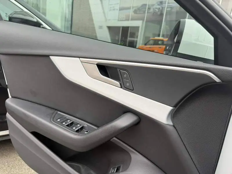 Audi A4L 2022 40 TFSI Stylish and Dynamic — 6