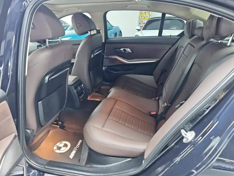 BMW 3 Series 2021 facelift 325Li M Sport Night Edition — 19