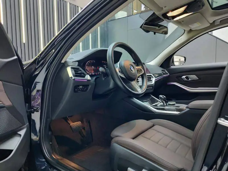 BMW 3 Series 2021 325Li M Sport Package — 8