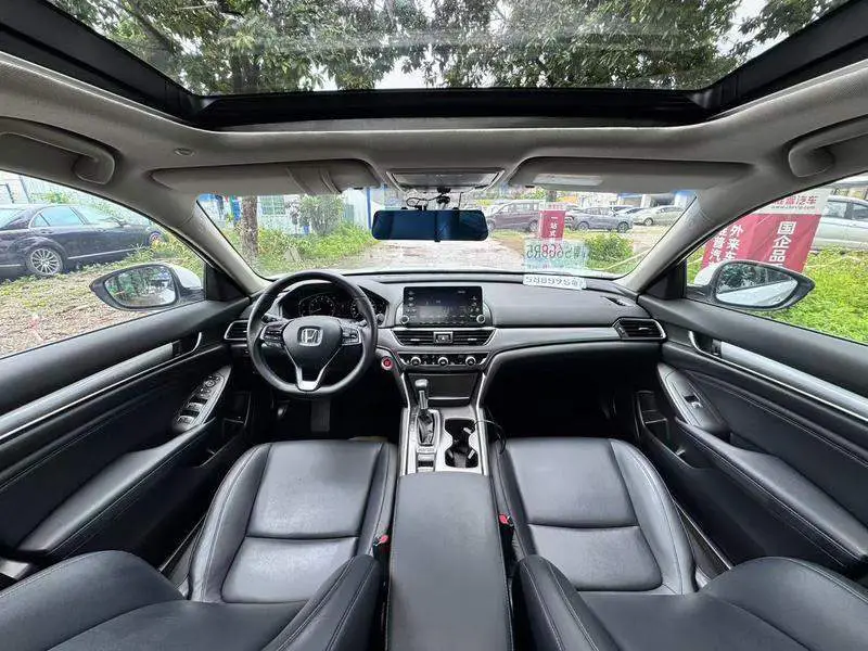 Accord 2018 260TURBO Elite Edition National V — 8