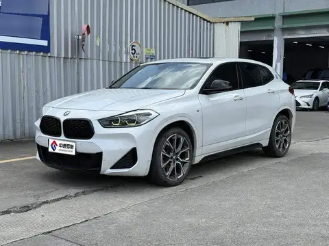 BMW X2 2021 sDrive25i Night Edition