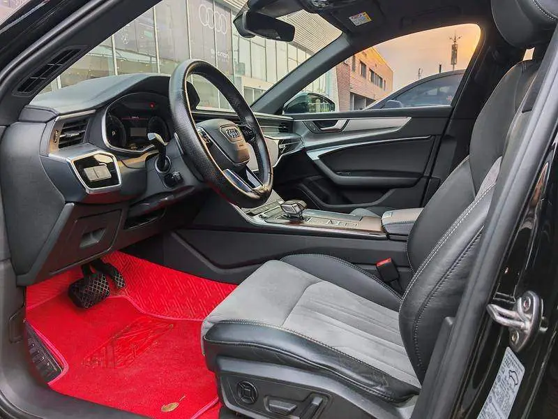 Audi A6L 2022 40 TFSI Luxury Dynamic Edition — 8