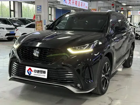 Crown Land 2021 2.5L HEV 4WD Luxury Edition