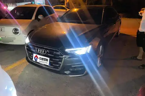 Audi A6L 2024 45 TFSI Selected Dynamic Edition