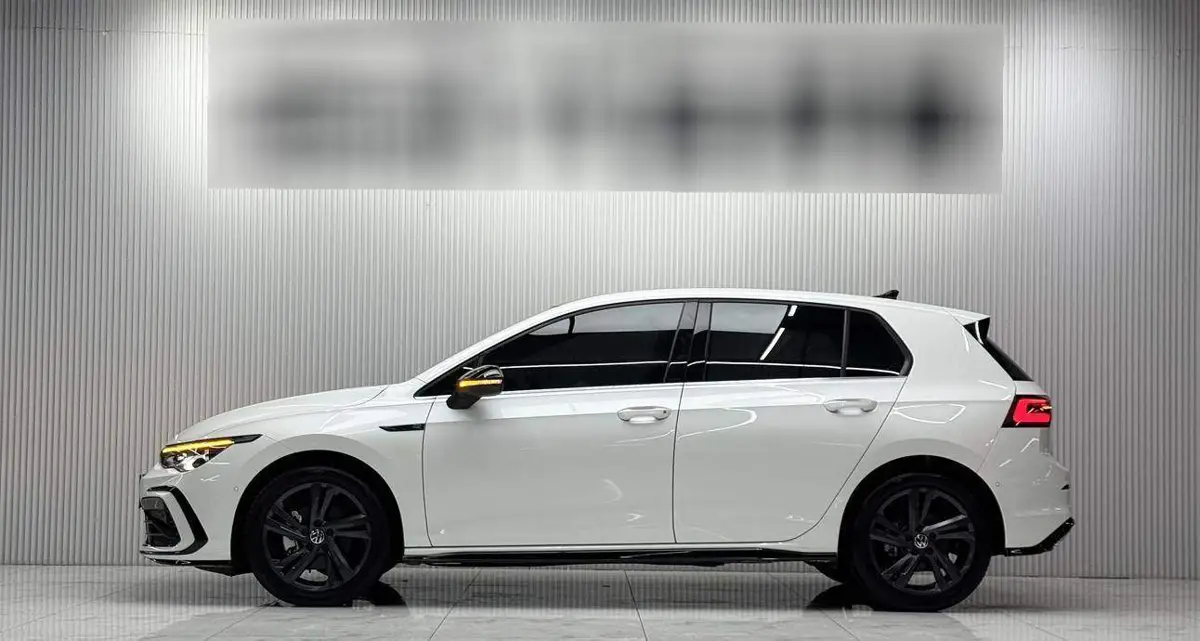 Golf 2023 facelift 280TSI DSG R-Line Lite — 8