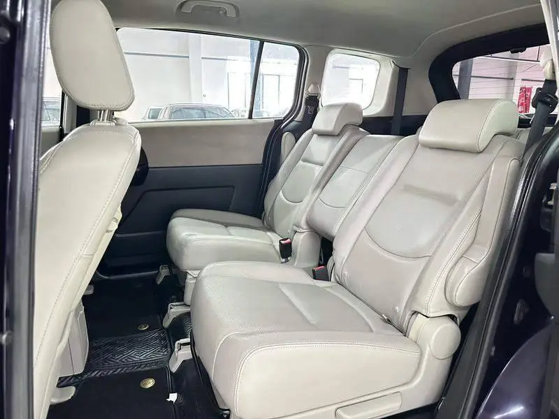 Mazda 5 2008 2.0 Automatic Luxury — 9