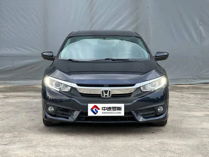 Civic 2016 220TURBO CVT Deluxe Edition — 2