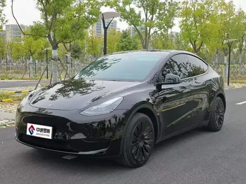 Model Y 2022 rear-wheel drive version