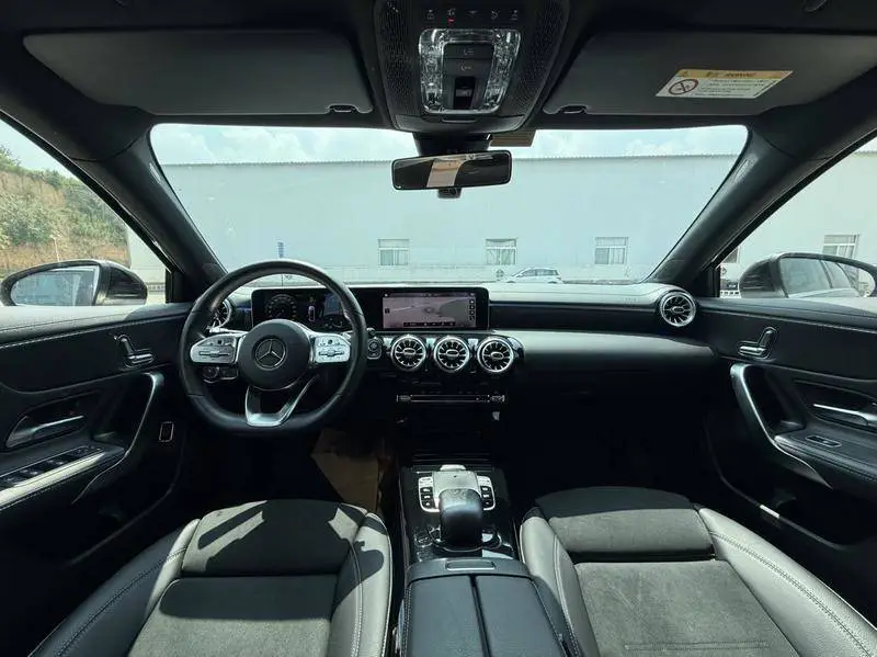 Mercedes-Benz A-Class 2019 A 200 L sports sedan — 7