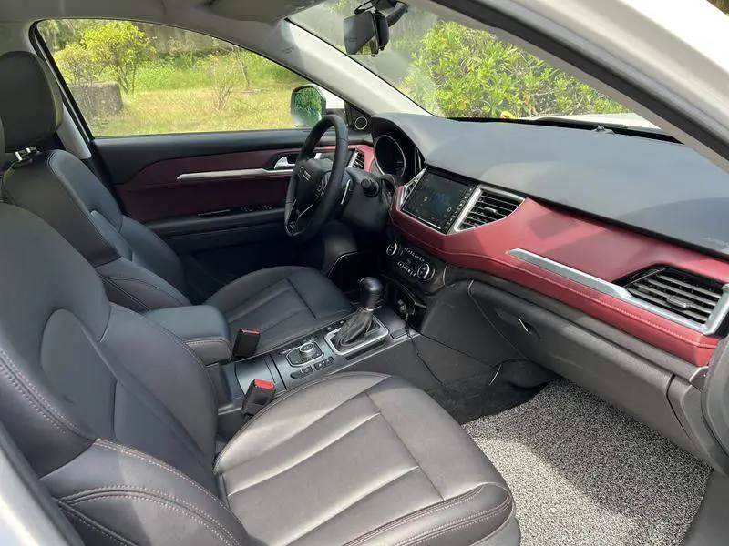 Haval H6 Coupe 2018 Red Label 1.5T Automatic 2WD Super Luxury — 10