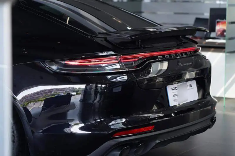 Panamera 2023 Panamera 2.9T Platinum Edition — 6
