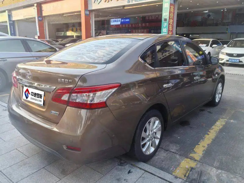 Sylphy 2014 1.6XV CVT Premium Edition — 5