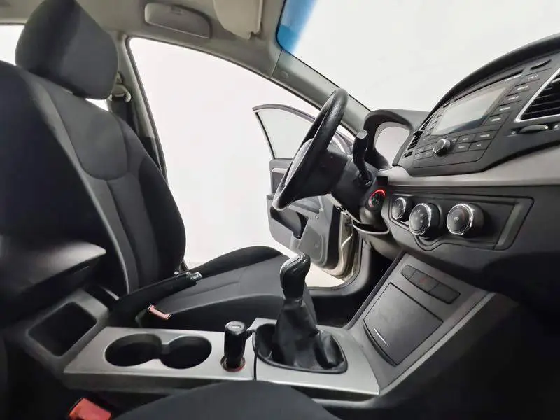 Roewe 350 2013 350S 1.5L Manual Centaur Edition — 12