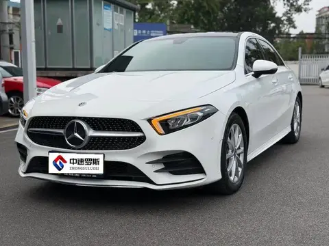 Mercedes-Benz A-Class 2020 A 200 L Sports Sedan Fashion Edition