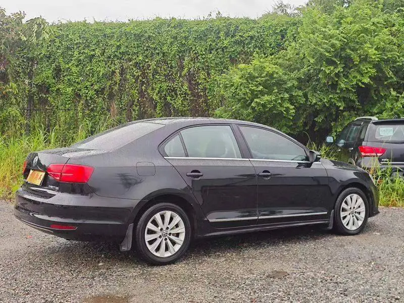 Sagitar 2015 1.6L Automatic Fashion Model — 6