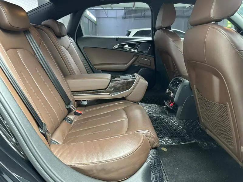 Audi A6L 2018 30th Anniversary Model 45 TFSI quattro Sports — 12