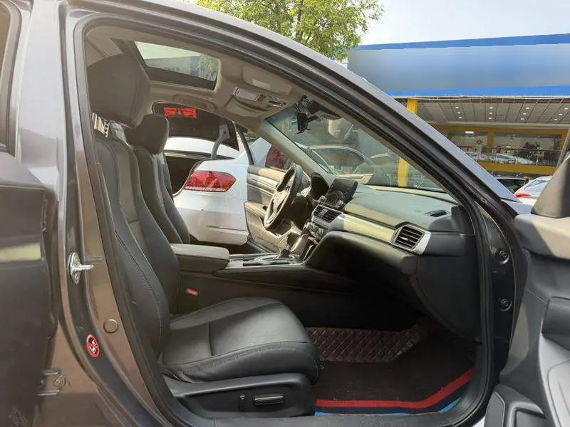 Accord 2018 260TURBO Elite Edition National V — 17