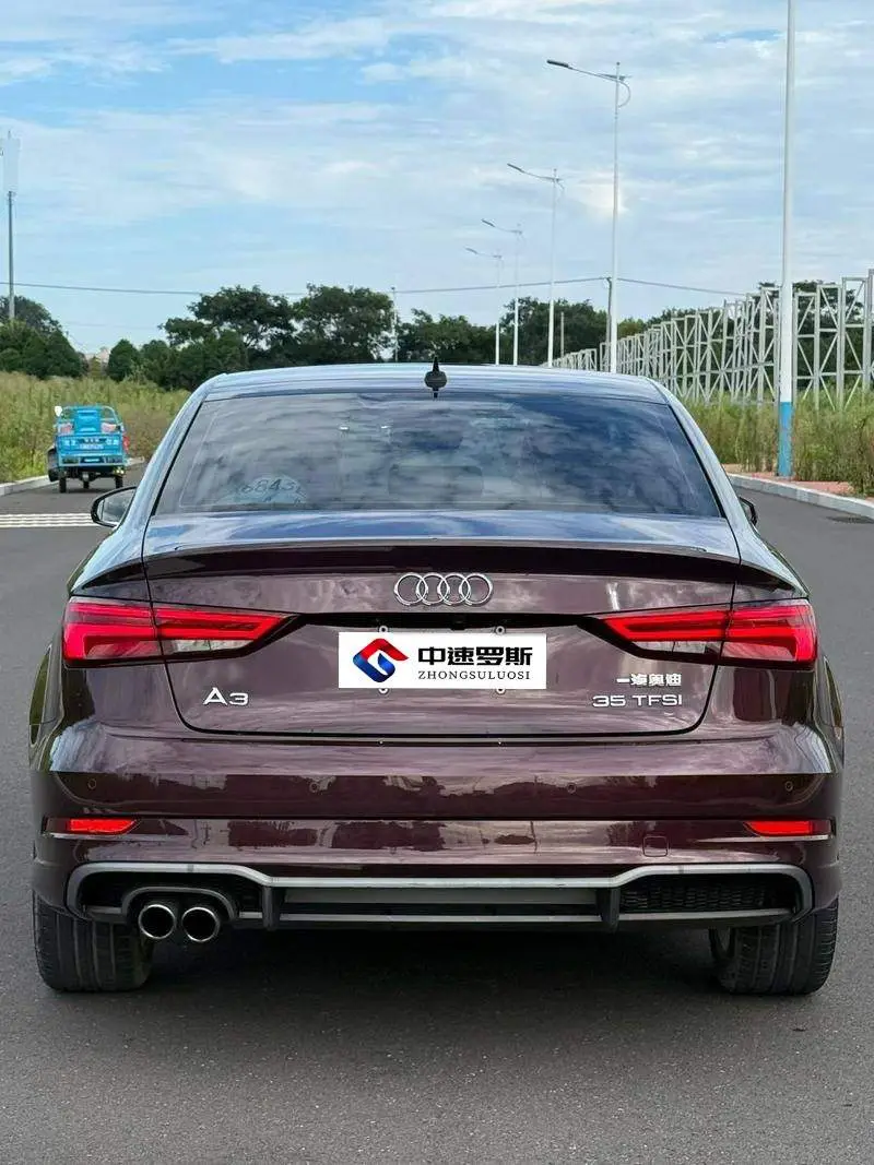 Audi A3 2018 30th Anniversary Limousine 35 TFSI Progressive — 5