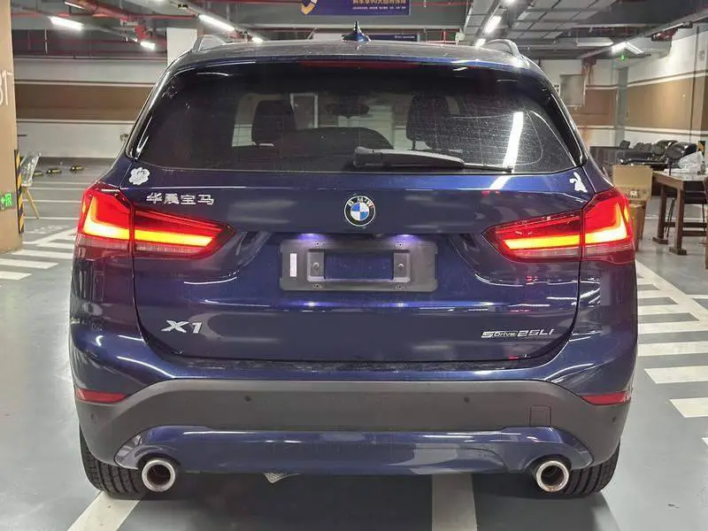 BMW X1 2020 sDrive25Li Leading Edition — 5