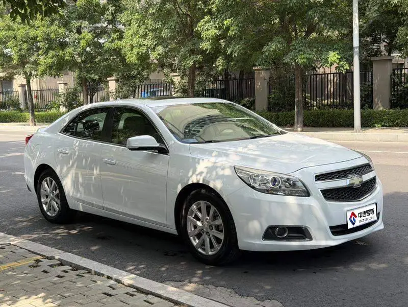 Malibu 2013 2.0L Automatic Luxury Edition — 3