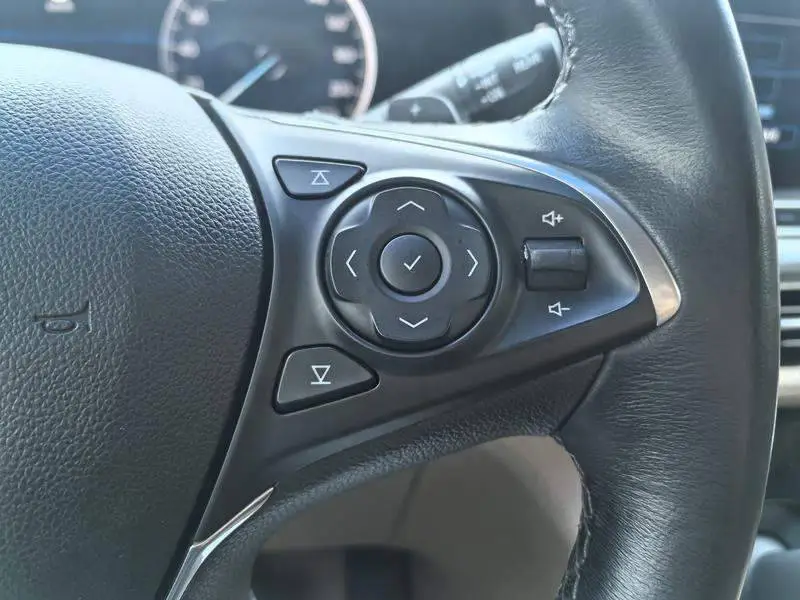 Buick GL8 2021 ES Lu Zun 653T Premium Edition — 10