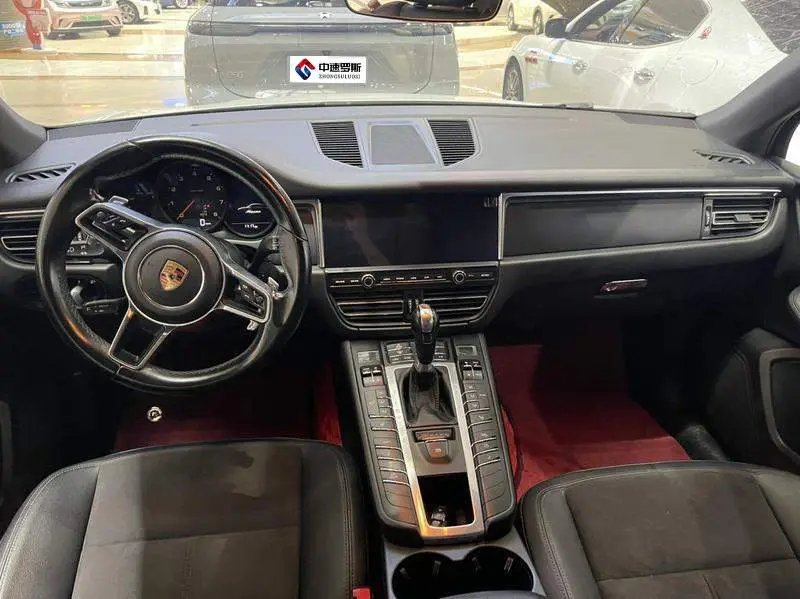Macan 2018 Macan 2.0T — 7