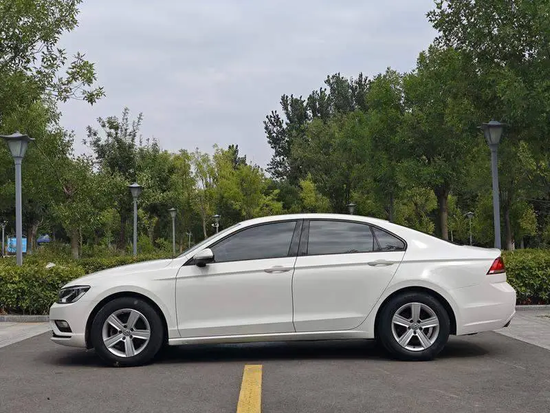 Lingdu 2015 230TSI DSG Fashion Edition — 4