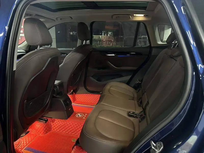 BMW X1 2020 sDrive25Li Leading Edition — 14