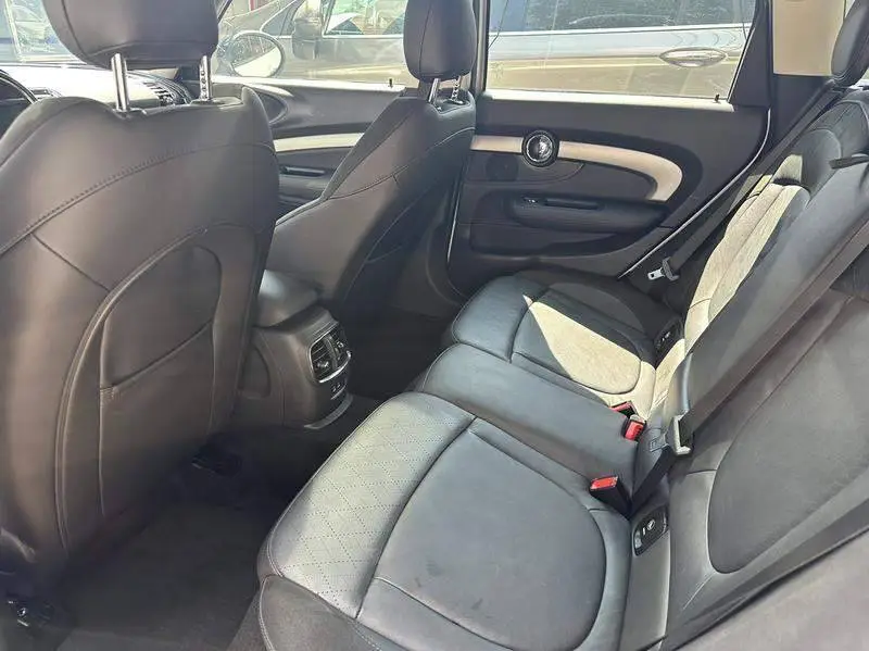 MINI CLUBMAN 2018 1.5T COOPER Artist — 9