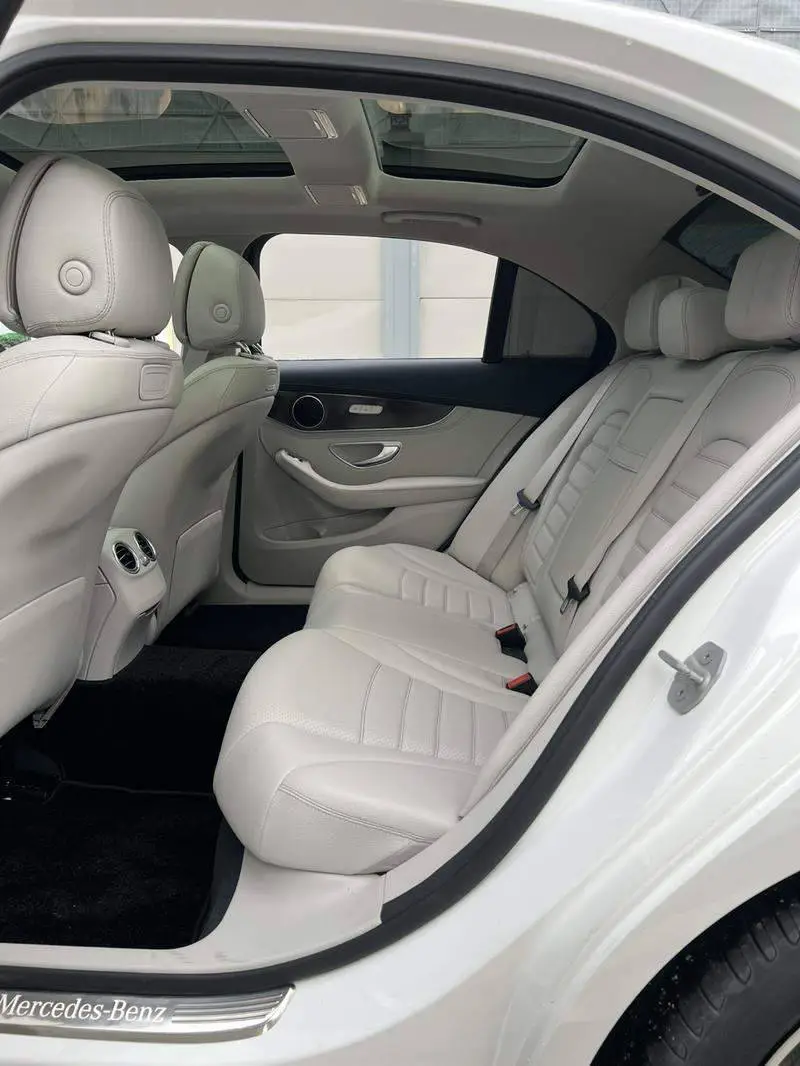 Mercedes-Benz C-Class 2015 C 200 L Sports — 15