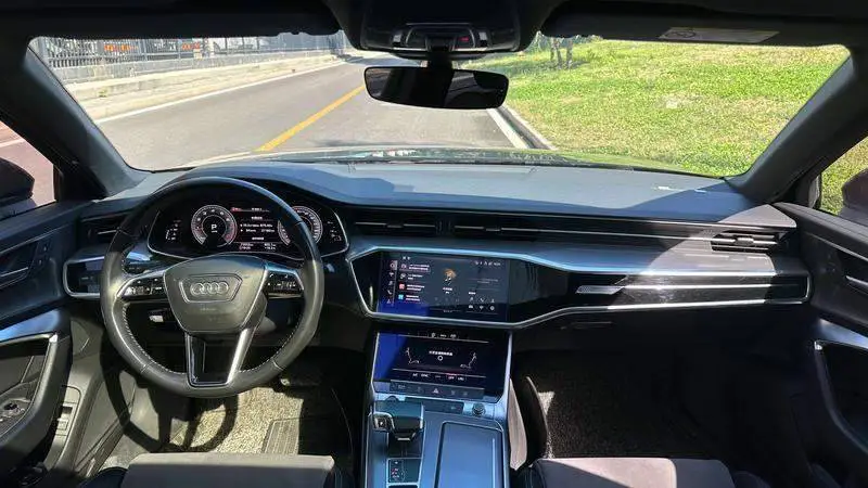 Audi A6L 2021 40 TFSI Luxury Dynamic Edition — 10
