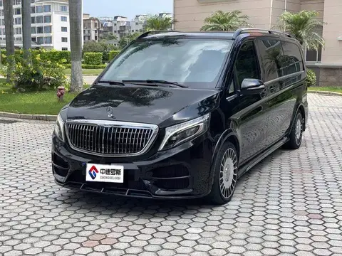 Mercedes-Benz V-Class 2018 V 260 L Premium Extended Edition National VI