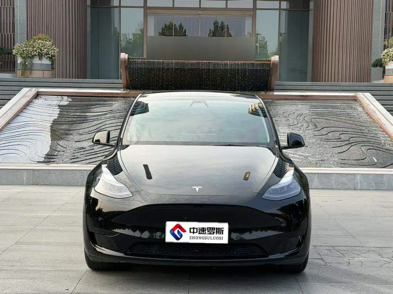 Model Y 2022 facelifted rear-wheel drive version — 2