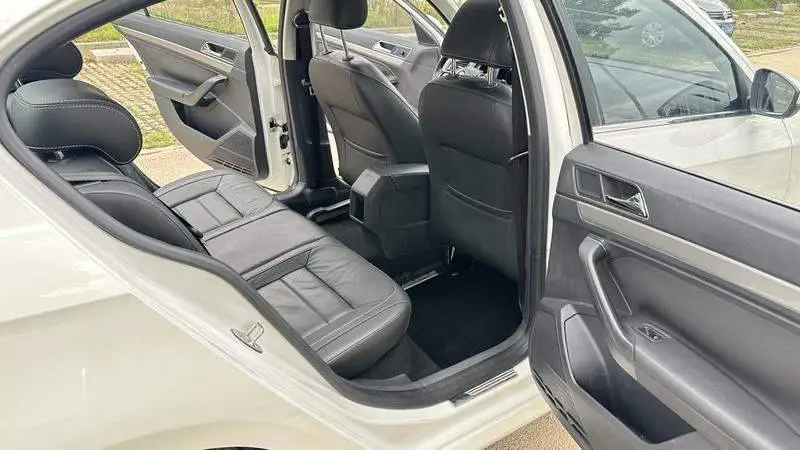 Lavida 2015 230TSI DSG Comfort Edition — 12