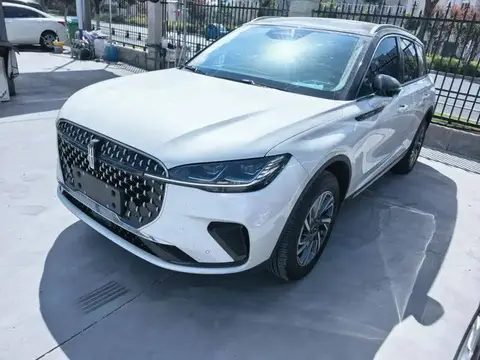 adventurer 2025 2.0T Two-Wheel Drive Premium Edition