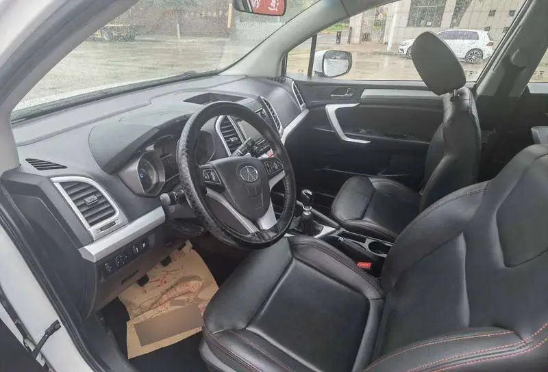 Ruifeng S3 2016 1.5L Manual Luxury Model — 8