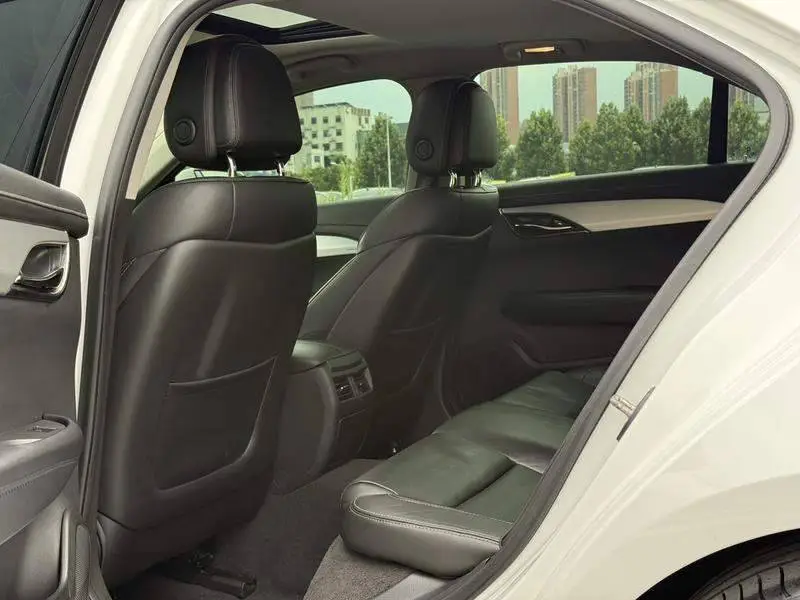 Cadillac ATS-L 2017 28T Fashion Model — 9