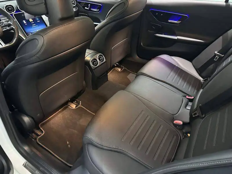 Mercedes-Benz C-Class 2024 C 200 L Sport Edition — 17