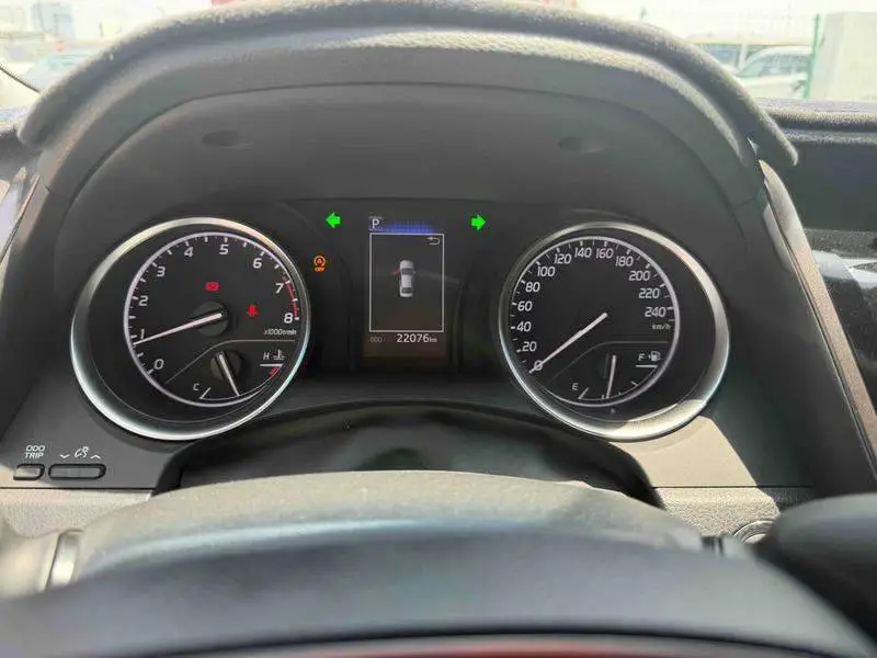 Camry 2023 2.0GVP Leading Edition — 12