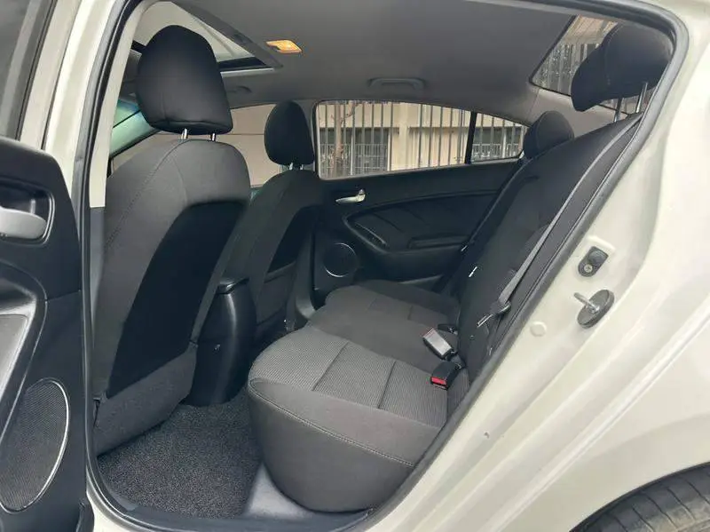 Kia K3 2016 1.6L Automatic GL — 9
