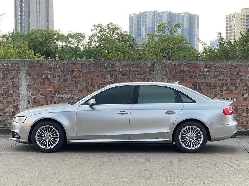 Audi A4L 2015 35 TFSI Automatic Technology Edition — 3