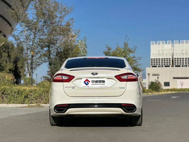 Mondeo 2013 2.0L GTDi240 Supreme Edition — 5