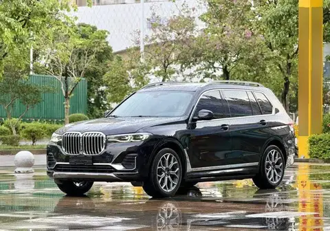 BMW X7 2020 xDrive40i Leading Luxury Package