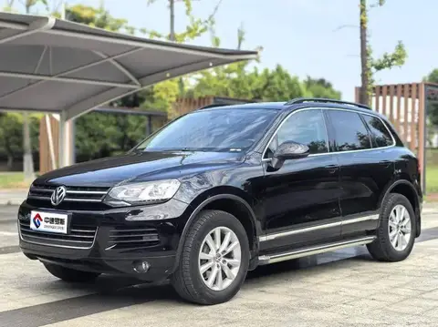 Touareg 2011 3.0TSI High-end Model