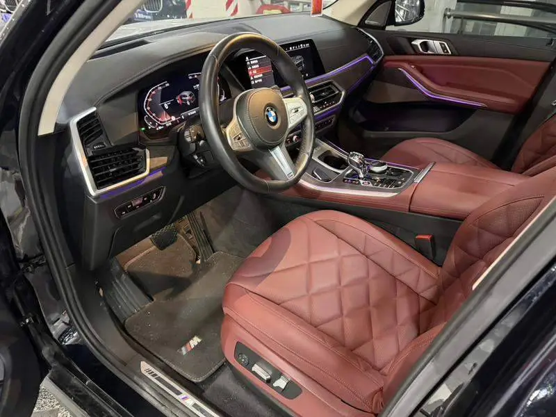 BMW X5 2022 xDrive 30Li Premium M Sport Package — 8