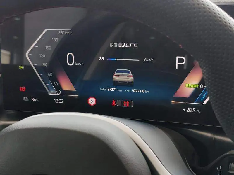 BMW i3 2023 eDrive 40 L Night Sport Package — 12