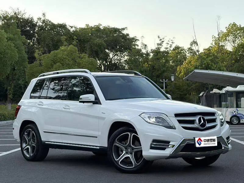 Mercedes-Benz GLK-Class 2015 GLK 300 4MATIC Fashion Ultimate Edition — 3