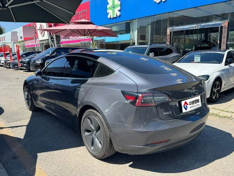 Model 3 2020 Standard Range RWD Upgraded Version — 4