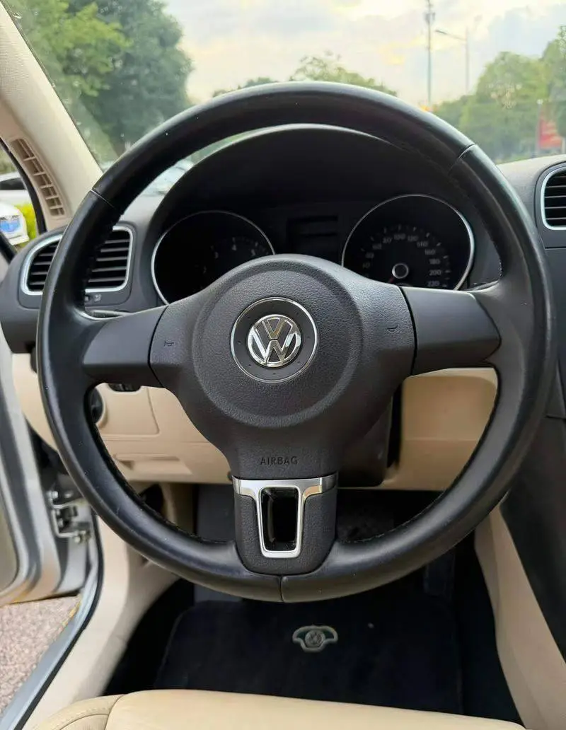 Golf 2011 1.4TSI Automatic Comfort — 13