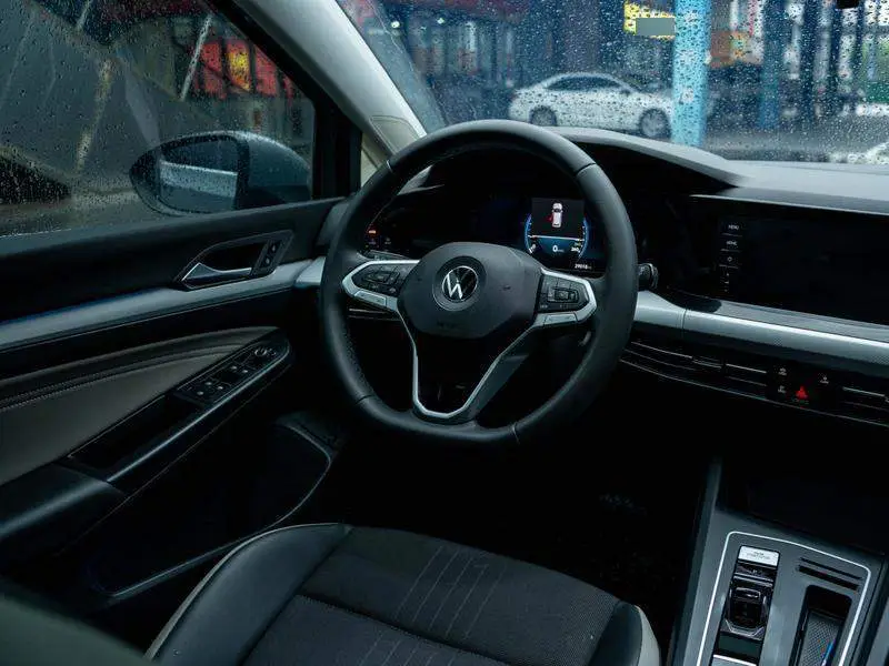 Golf 2023 280TSI DSG Pro — 17